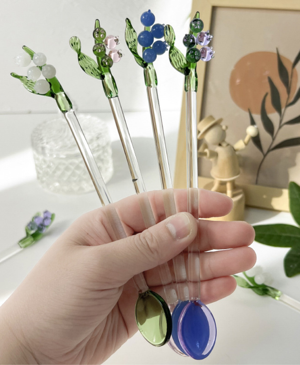 GIFTING INSPIRATION - Lily Glass Dessert Spoon