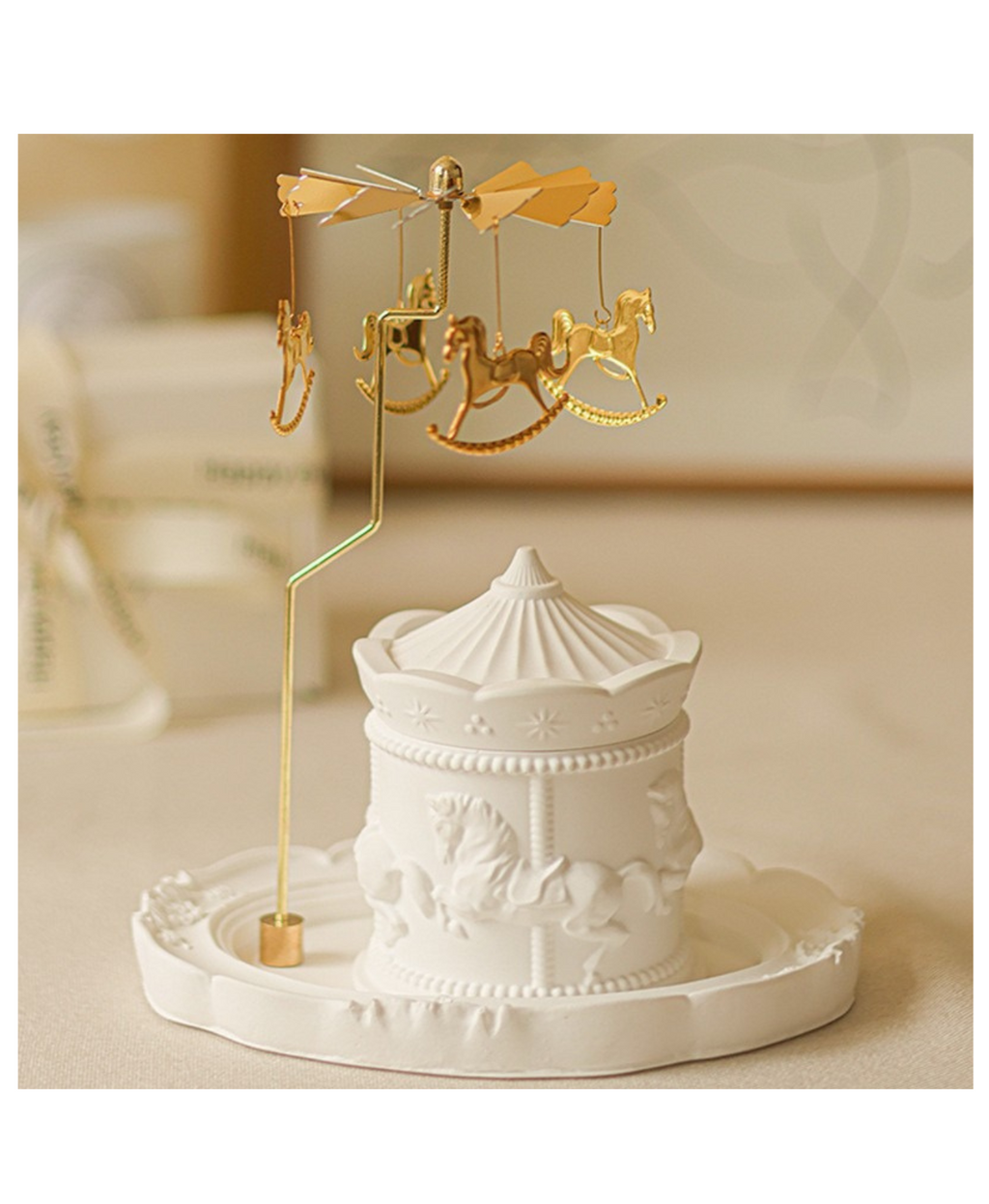 GIFTING INSPIRATION - Carousel Bliss Aromatherapy Candle