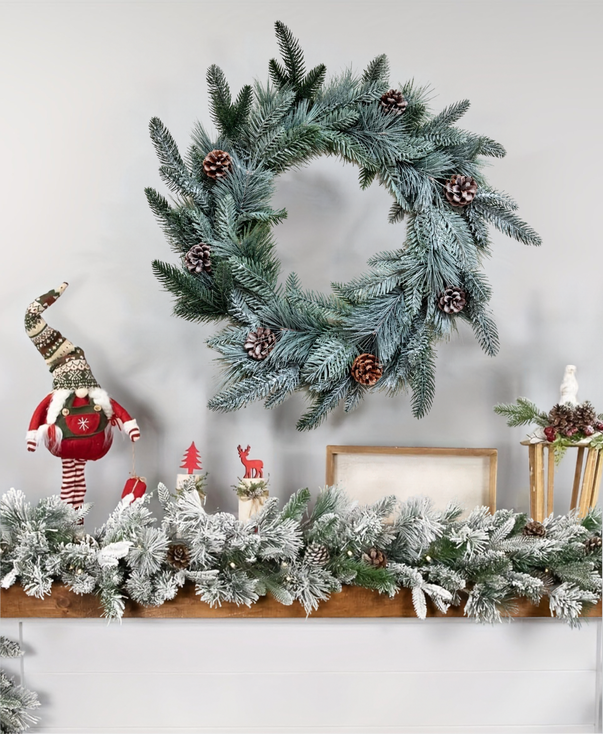 Snowy Meadow Pinecone Wreath