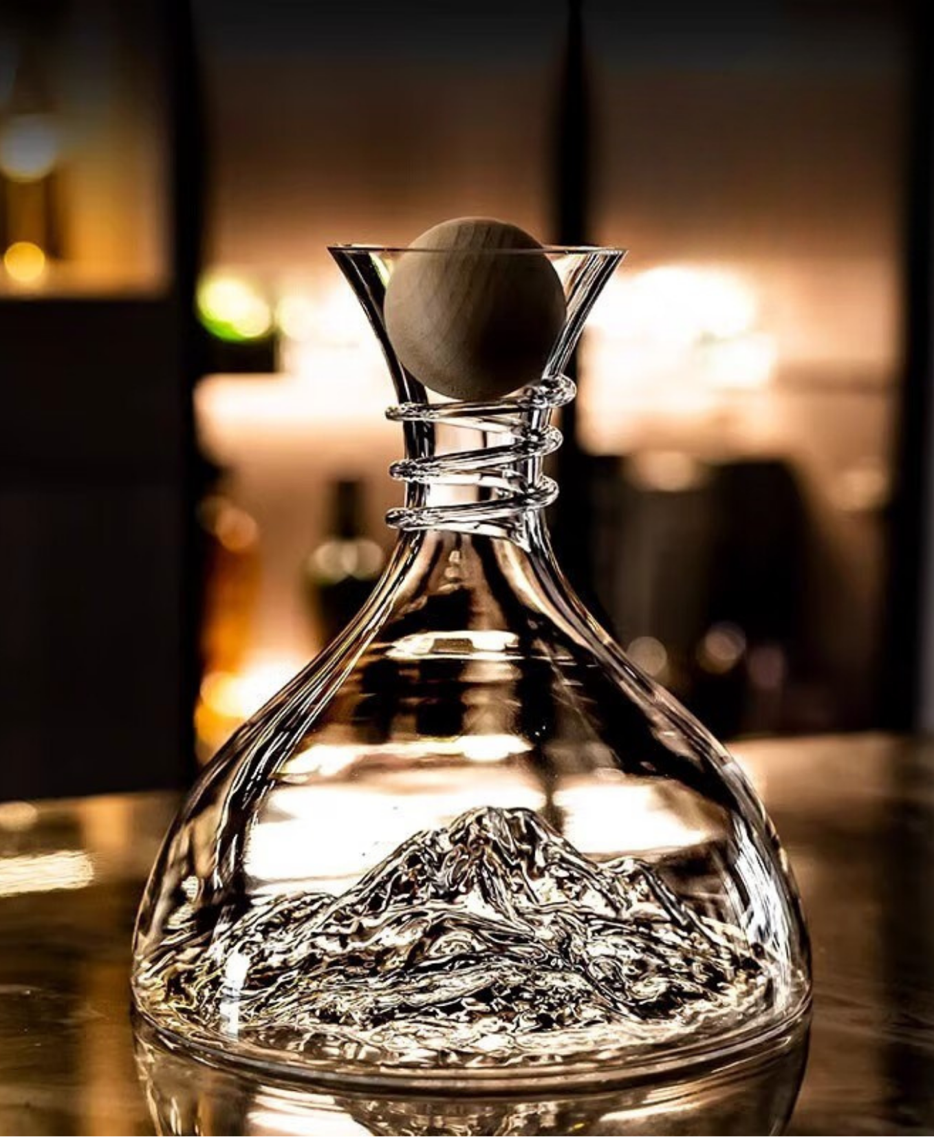 GIFTING INSPIRATION - Glacier Crest Crystal Decanter