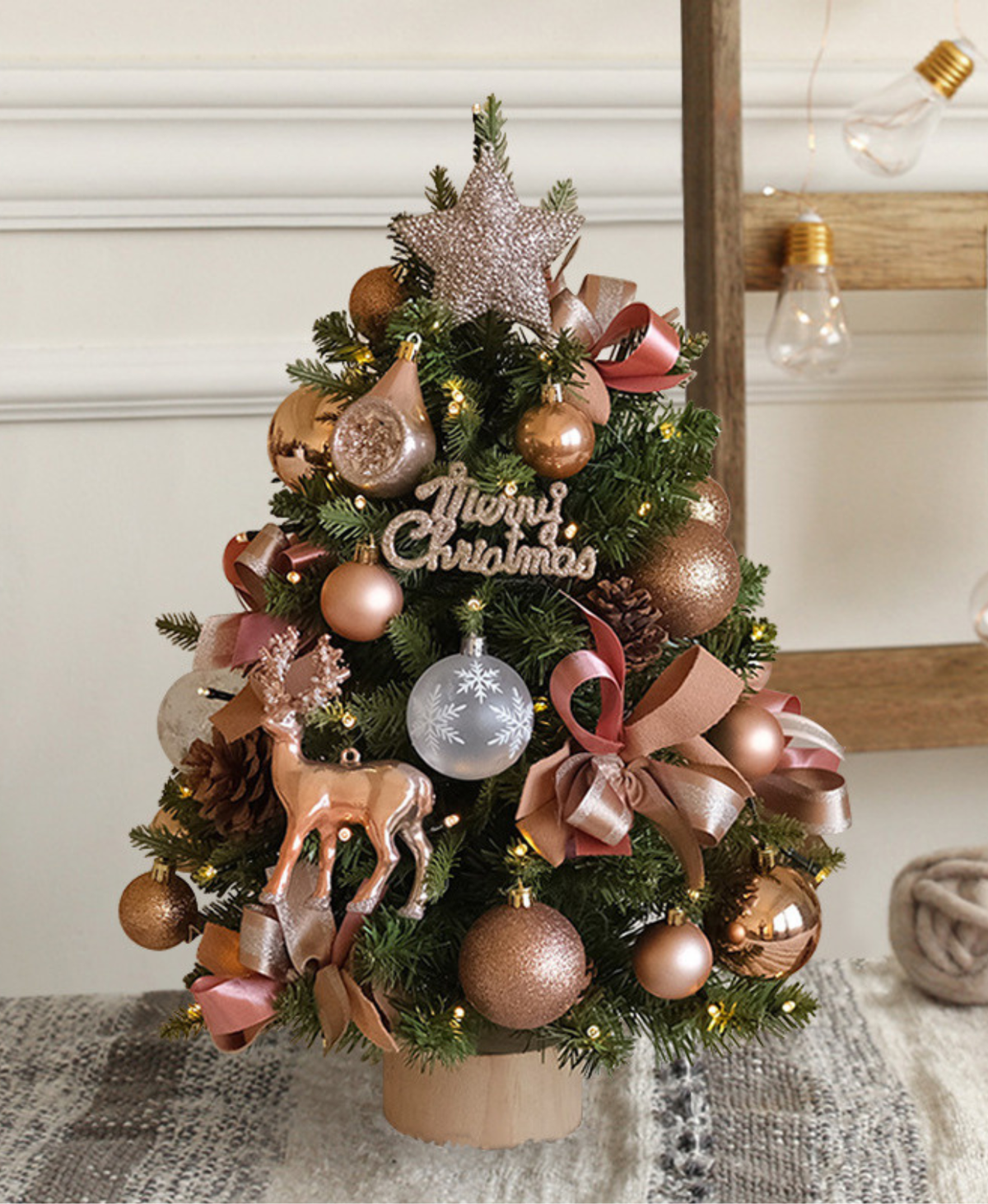 Champagne Gold Reindeer Christmas Tree