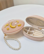 GIFTING INSPIRATION - Moonbeam Jewelry Box