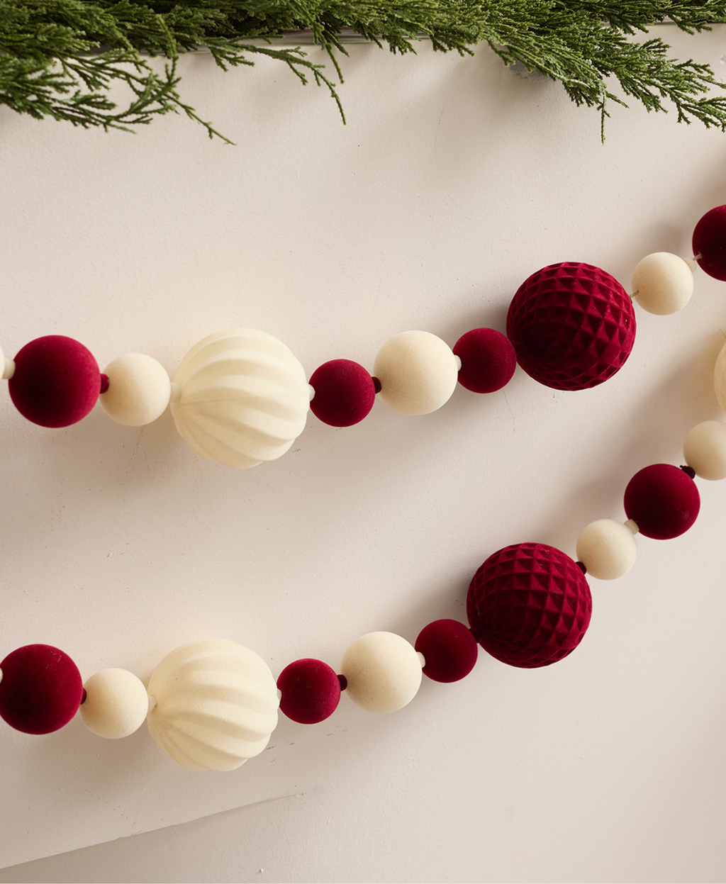 Christmas Bauble Garland - 170cm