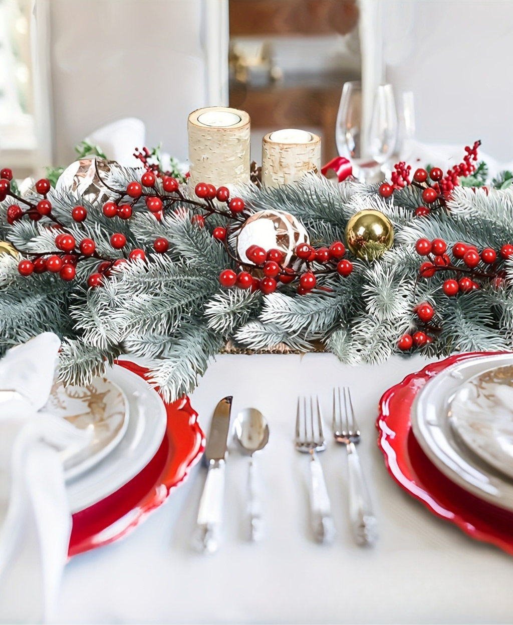Snowy Berry Garland