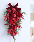 Red Berry Door & Wall Decor