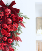 Red Berry Door & Wall Decor