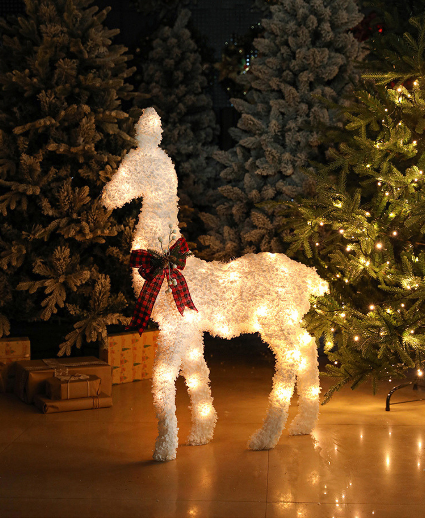 Enchanting Christmas Elk Ornament Set