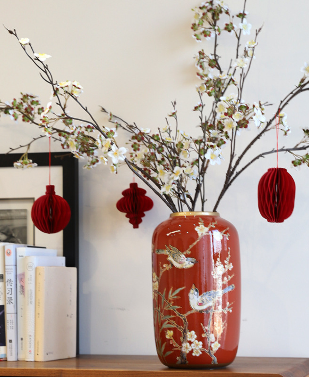 Meihua Magpie Bloom Vase