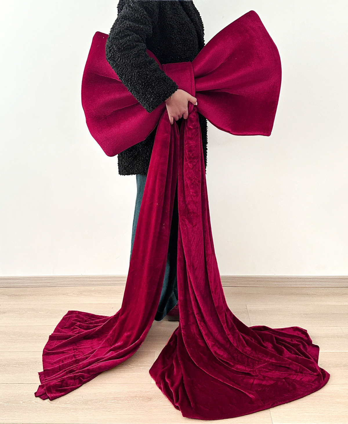 Luxury Giant Velvet Bow Decoration