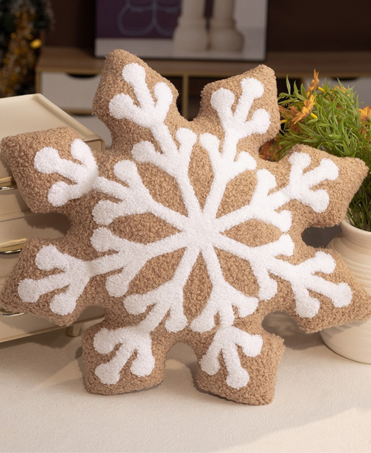 Octagonal Snowflake Sofa Pillow – Light Brown