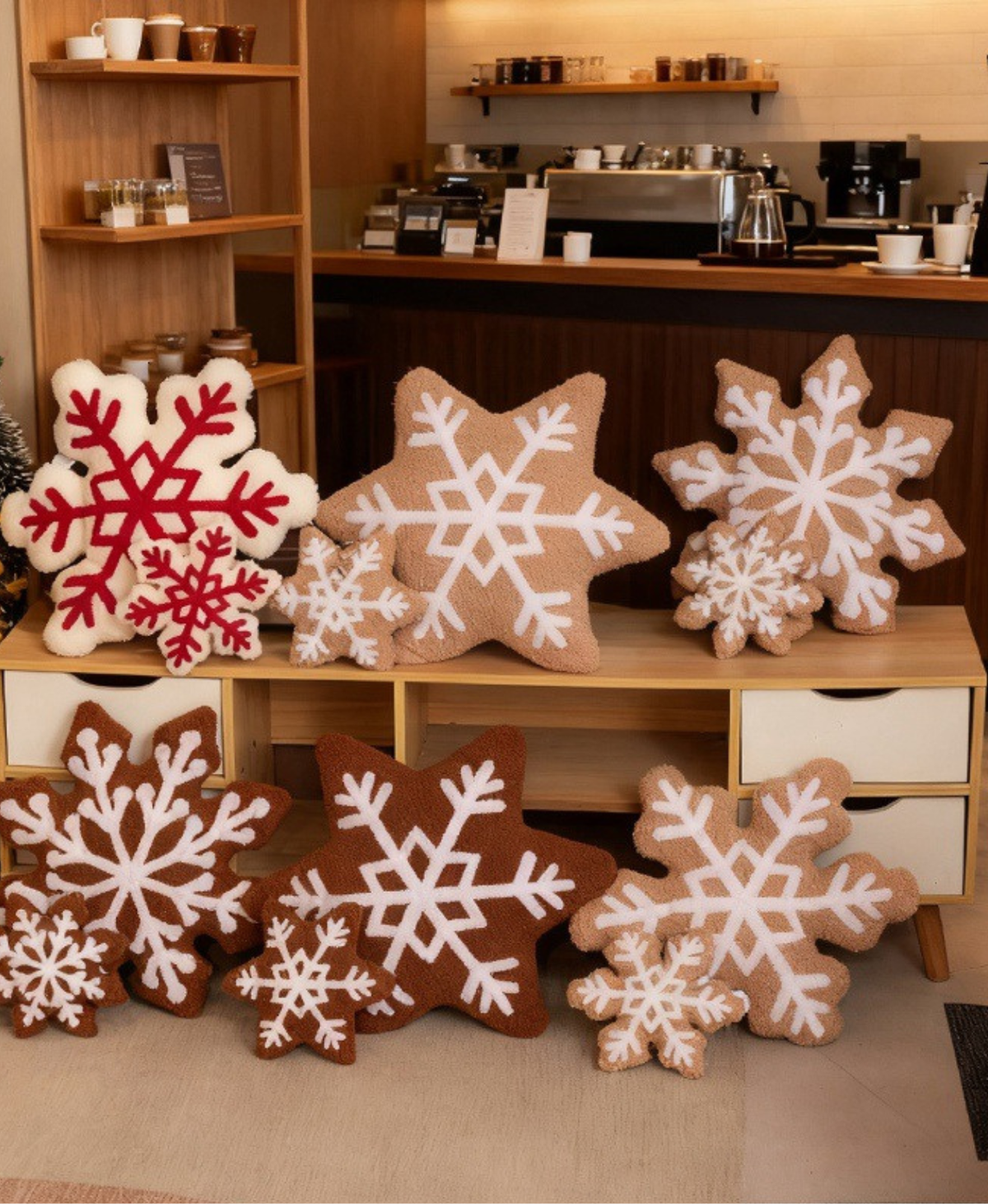 Octagonal Snowflake Sofa Pillow – Light Brown