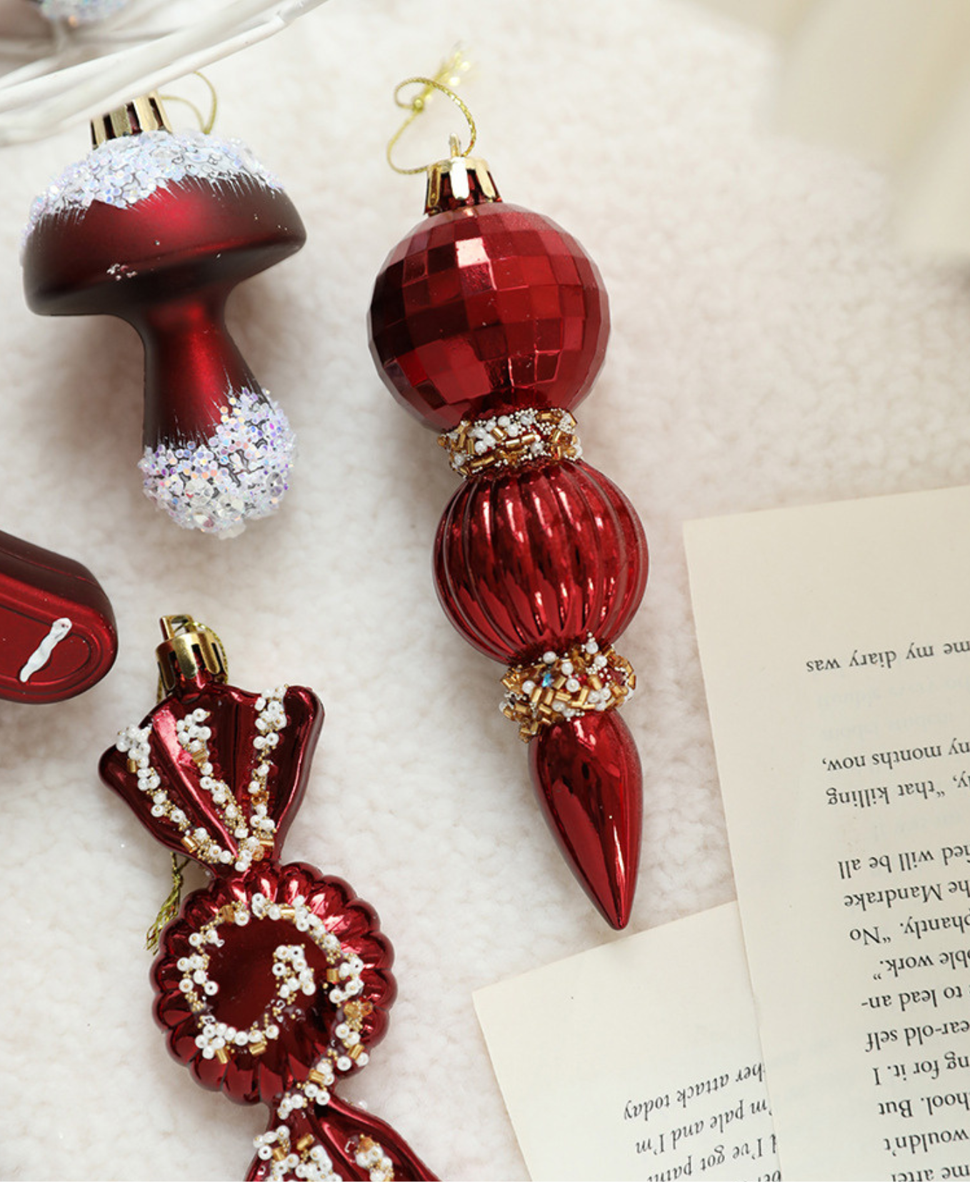 Elegant Cone & Drop Christmas Set