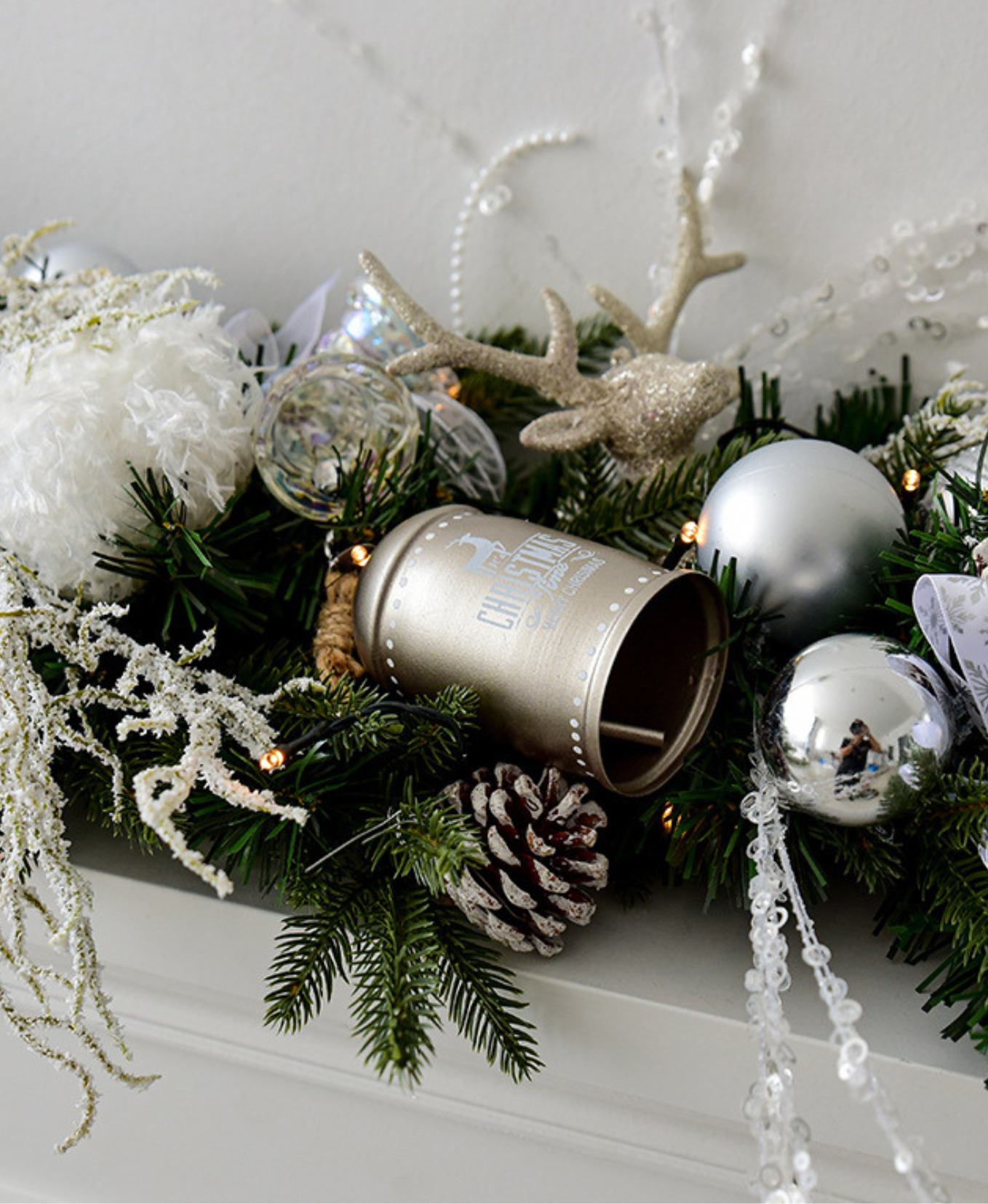 Luminous White Pearl Christmas Garland