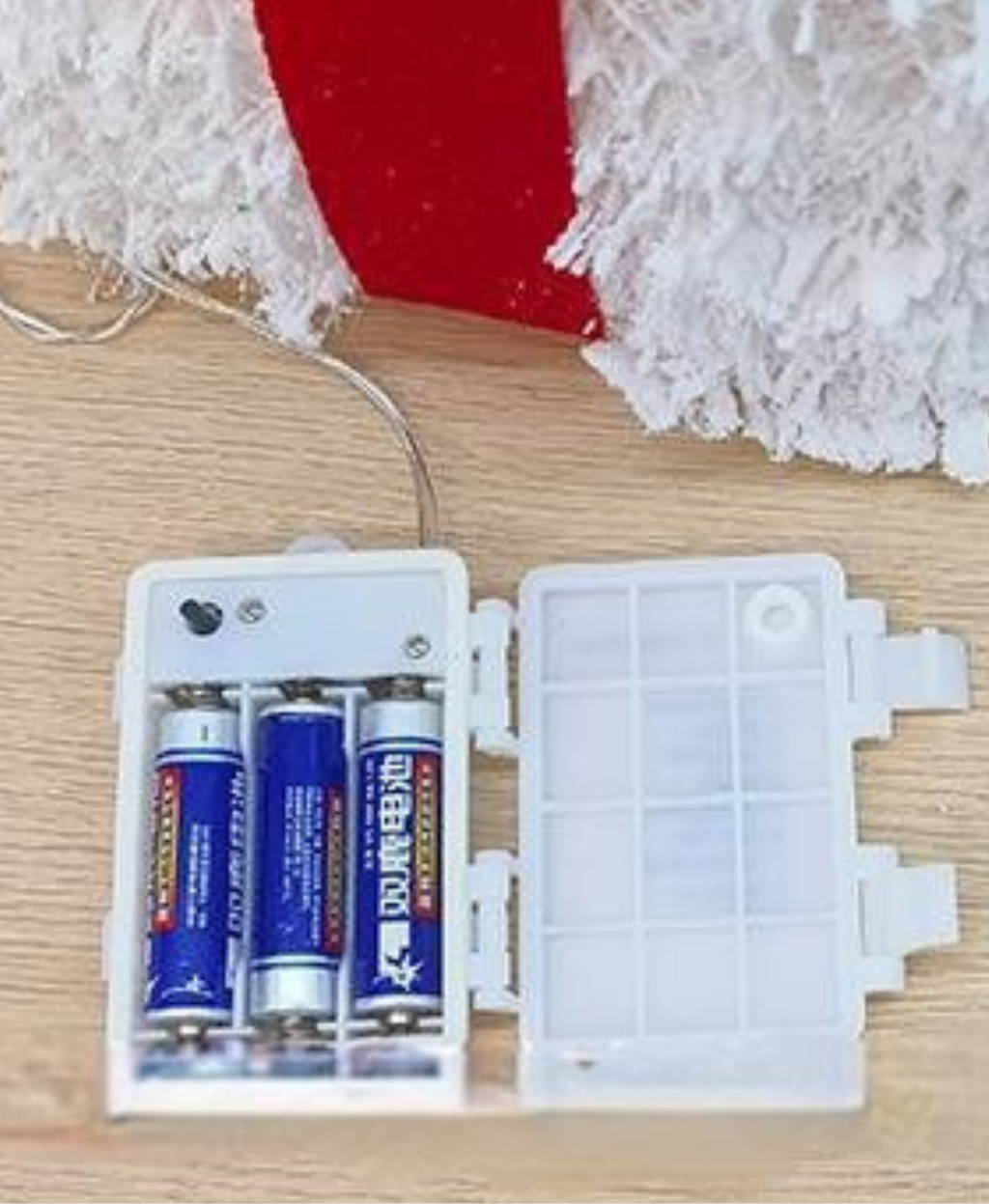 Holiday Giftbox  LED Ornament
