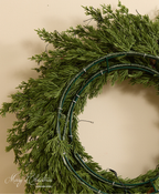 Red Berry & Cedar Christmas Decor