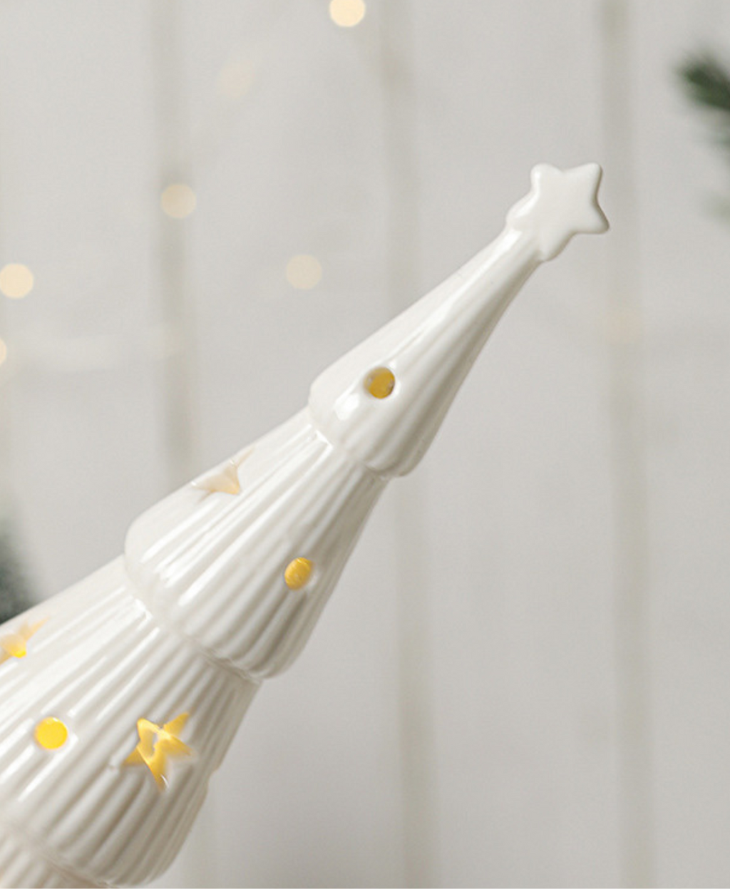 Lucent Porcelain Tree Light