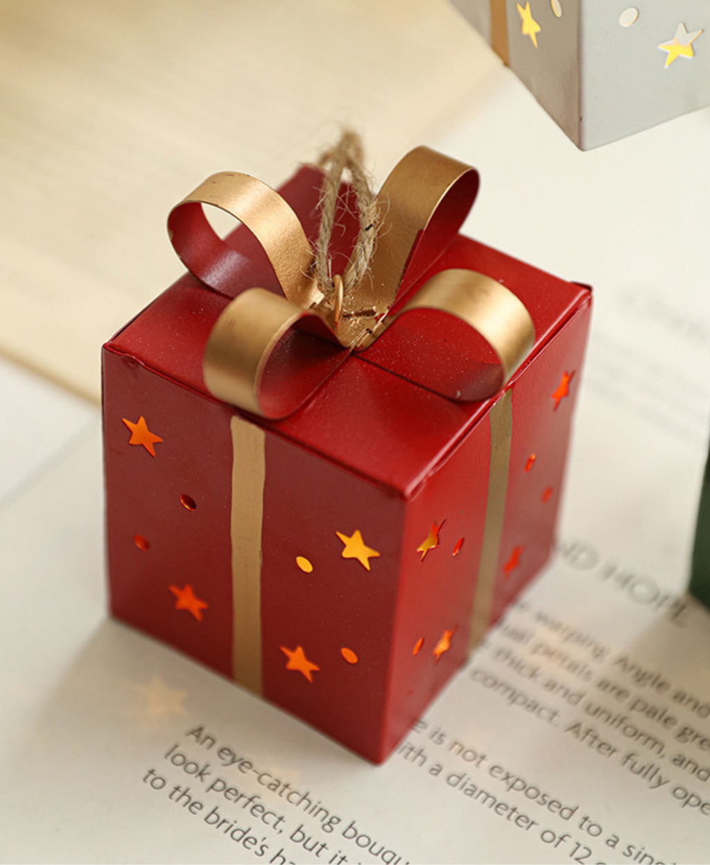 Luminous Red Gift Box with Lights