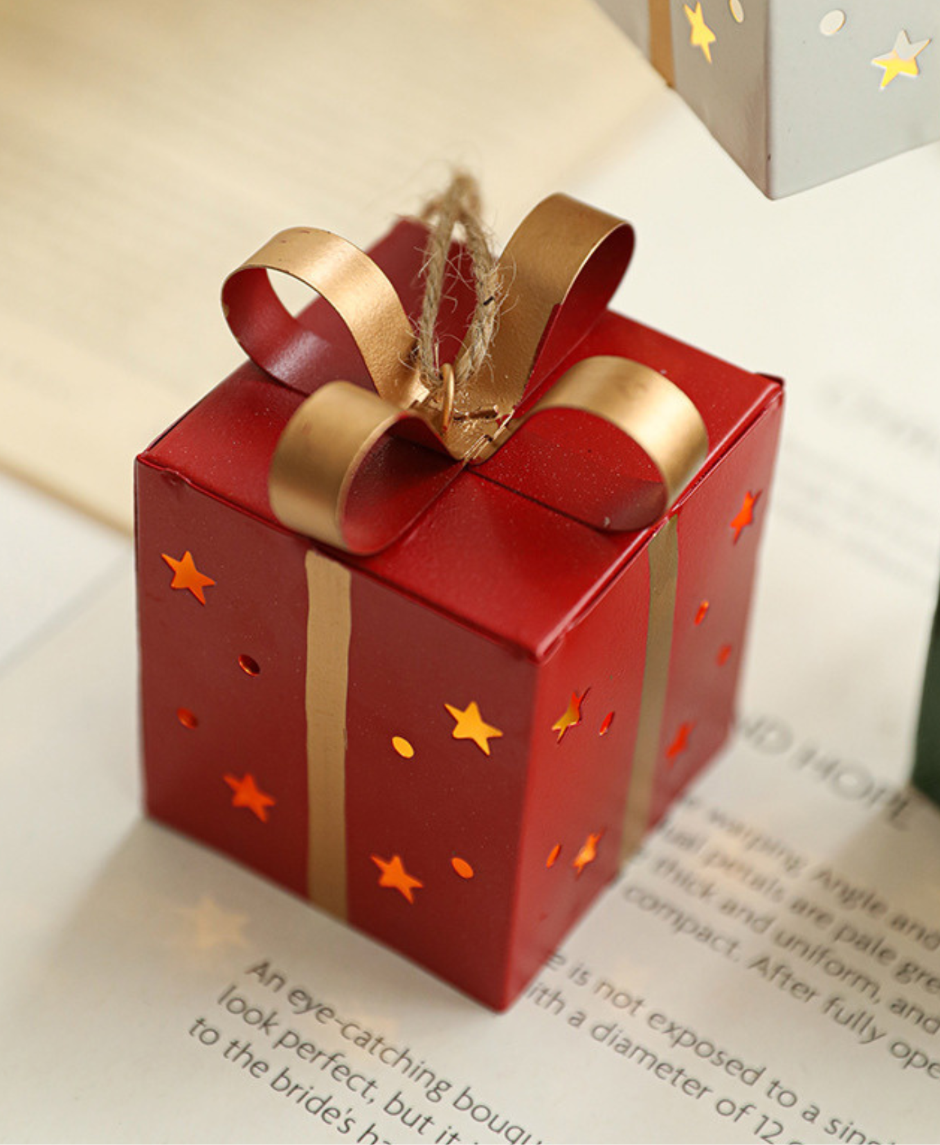 Luminous Red Gift Box with Lights