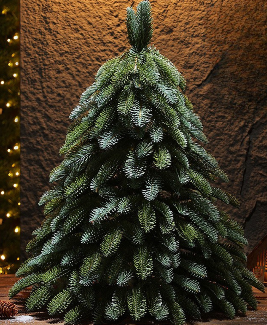 White Pearl Mini Christmas Tree