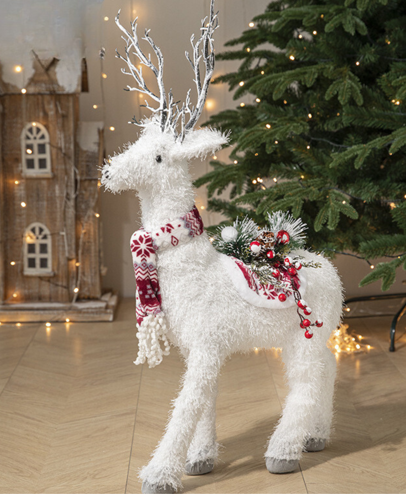 Holiday Elk Decoration Ornament Set