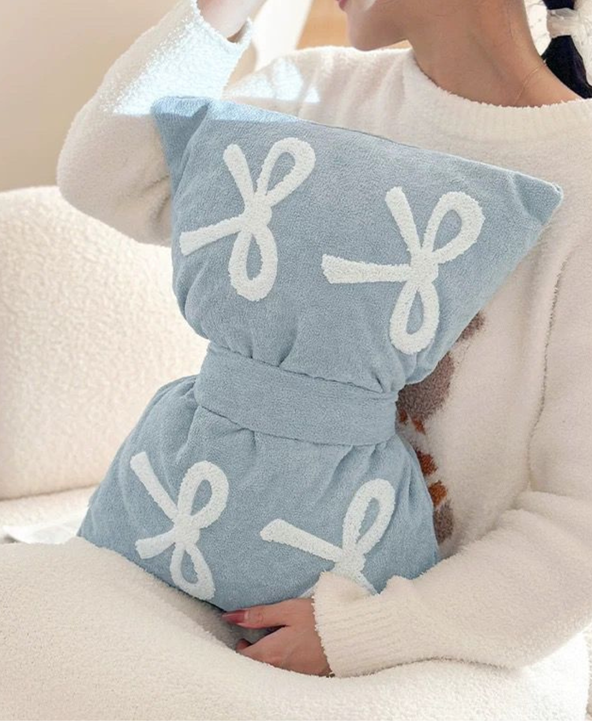 Embroidered Bow Cushion Cover Set