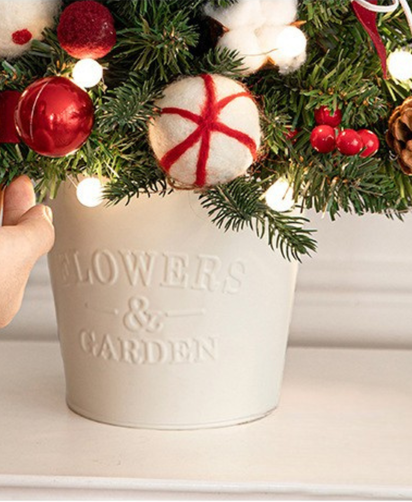 Red & White Joy Christmas Tree