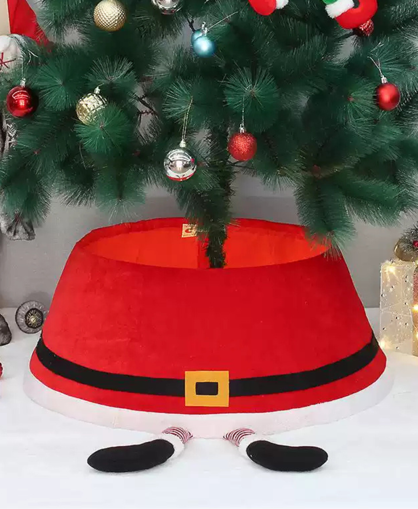Santa Peekaboo Tree Skirt