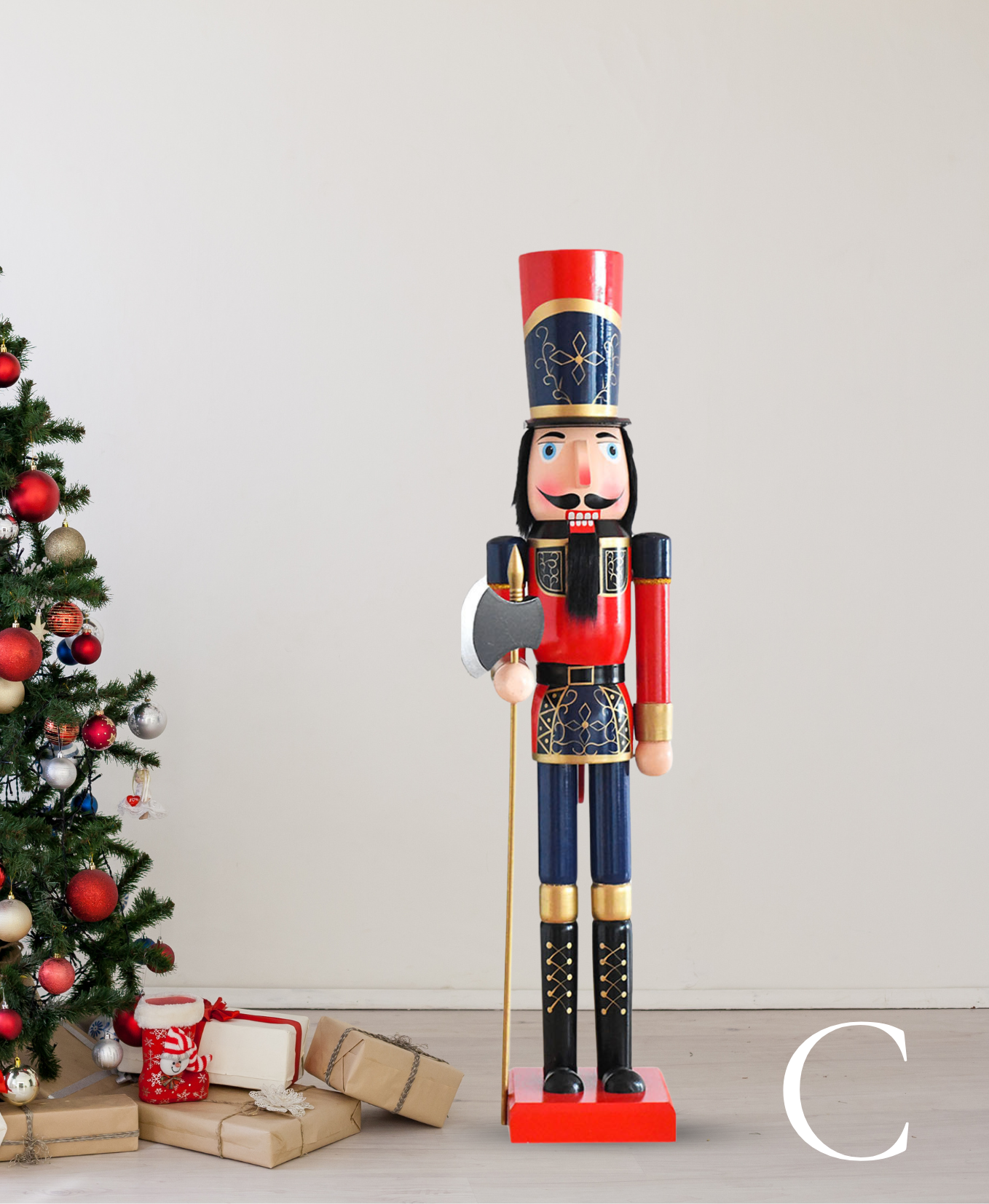 Crown Nutcracker – 90CM