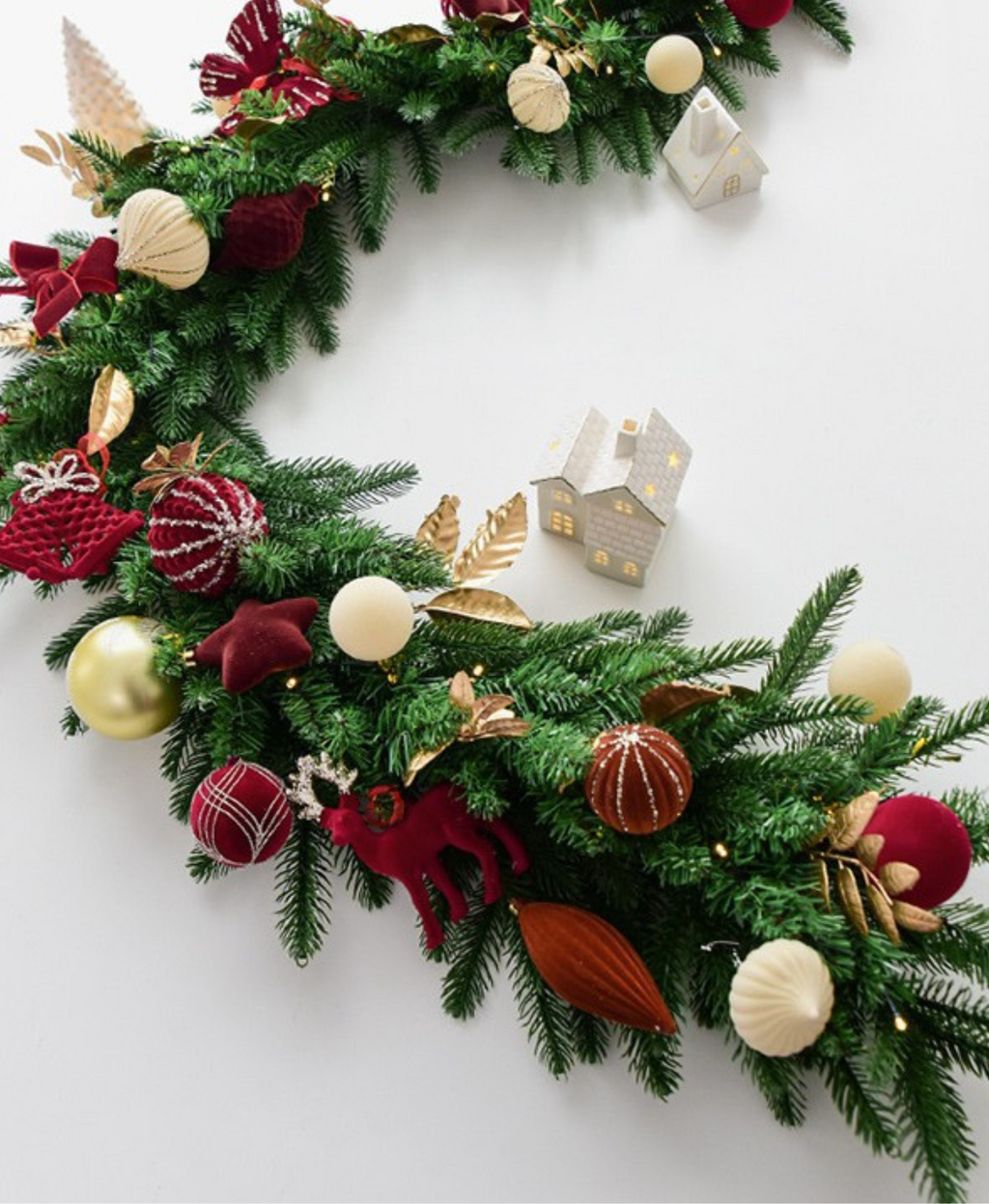 Classic Velvet Christmas Garland
