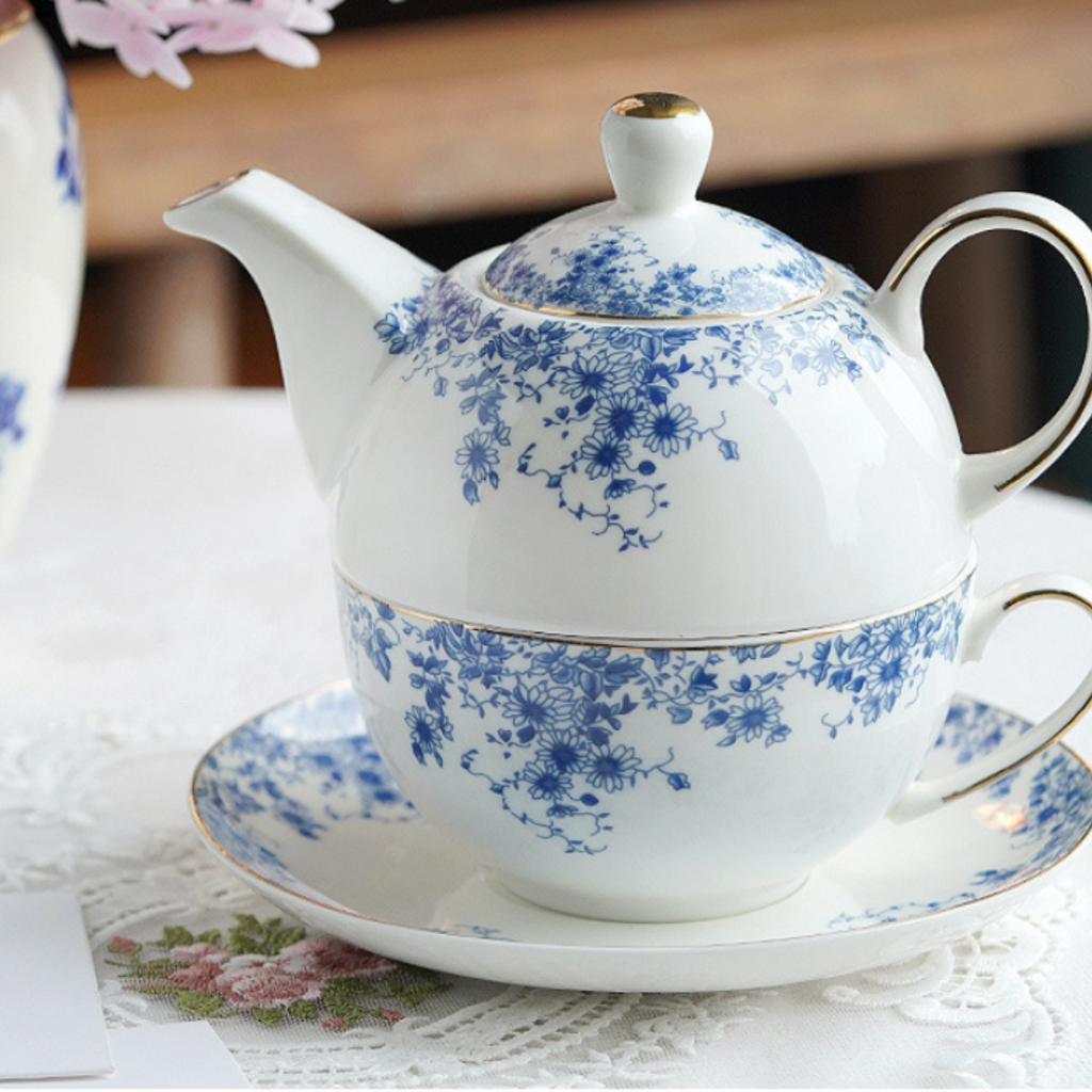 GIFTING INSPIRATION - British Mini Tea Pot