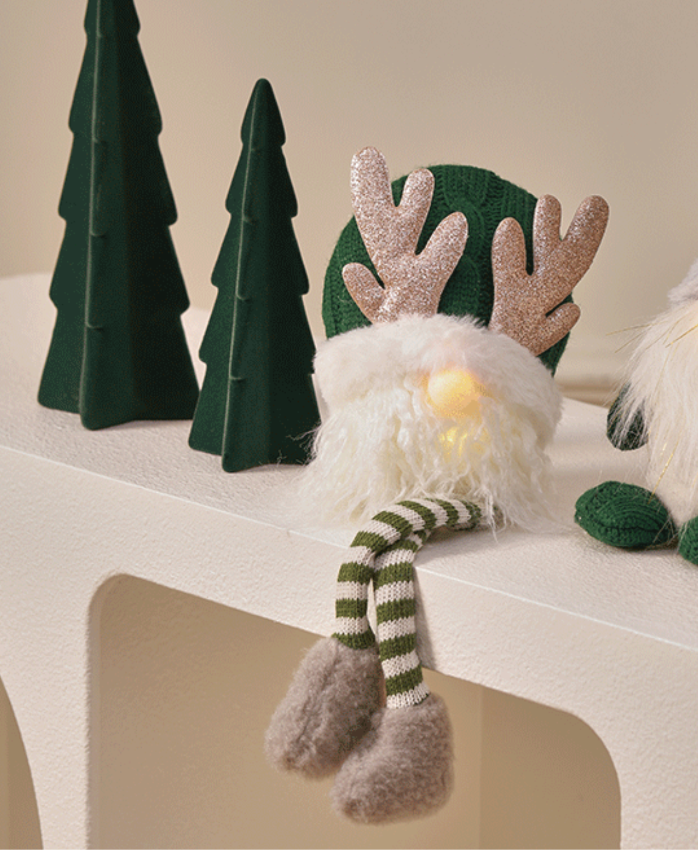 Emerald Enchanter Gnome LED