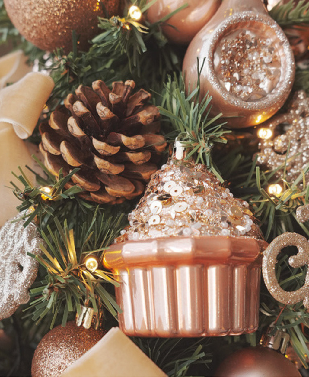 Champagne Mini Christmas Tree