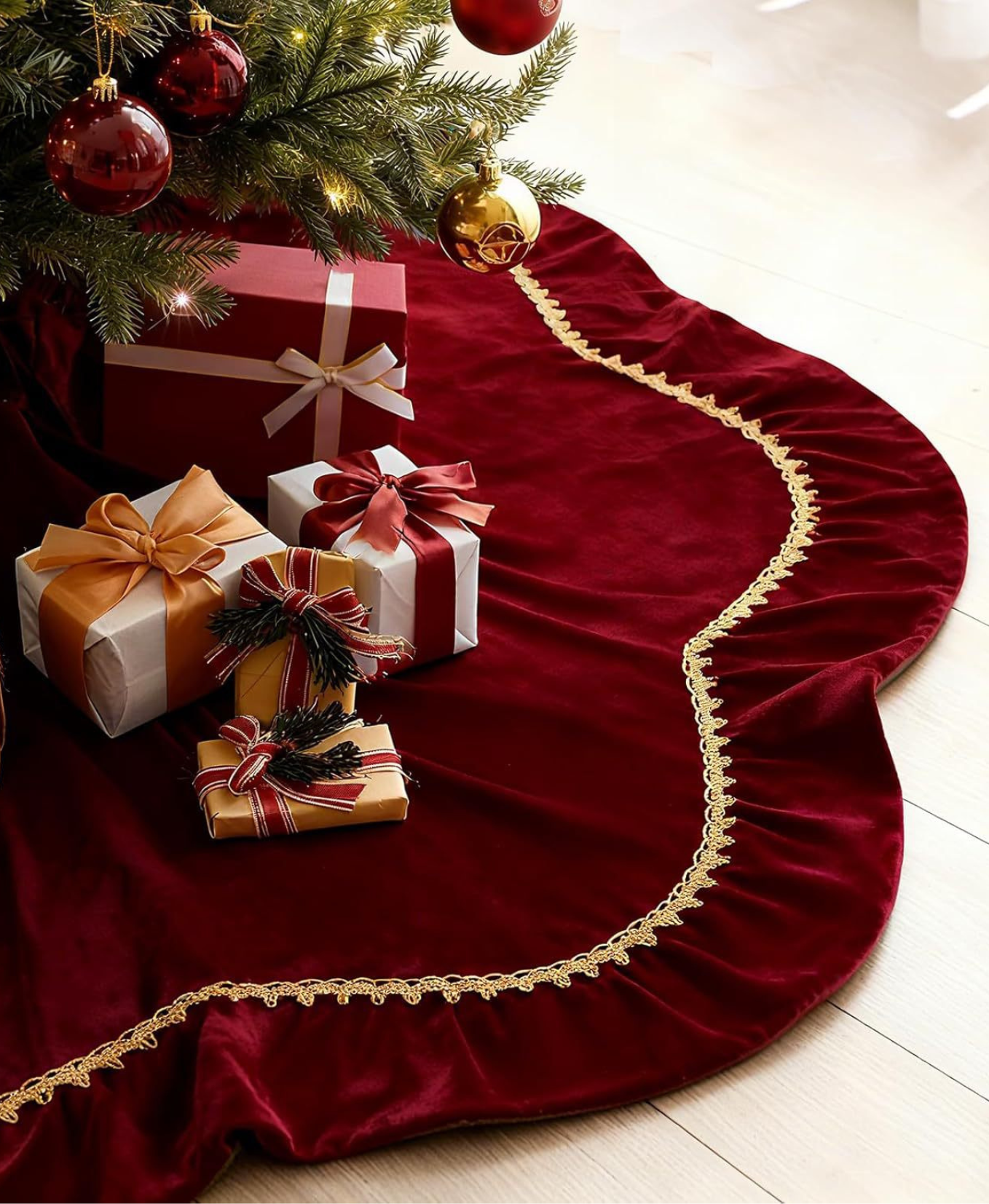 Regal Velvet Tree Skirt