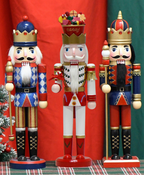 Holiday Sweet Hat Nutcracker – 38 cm