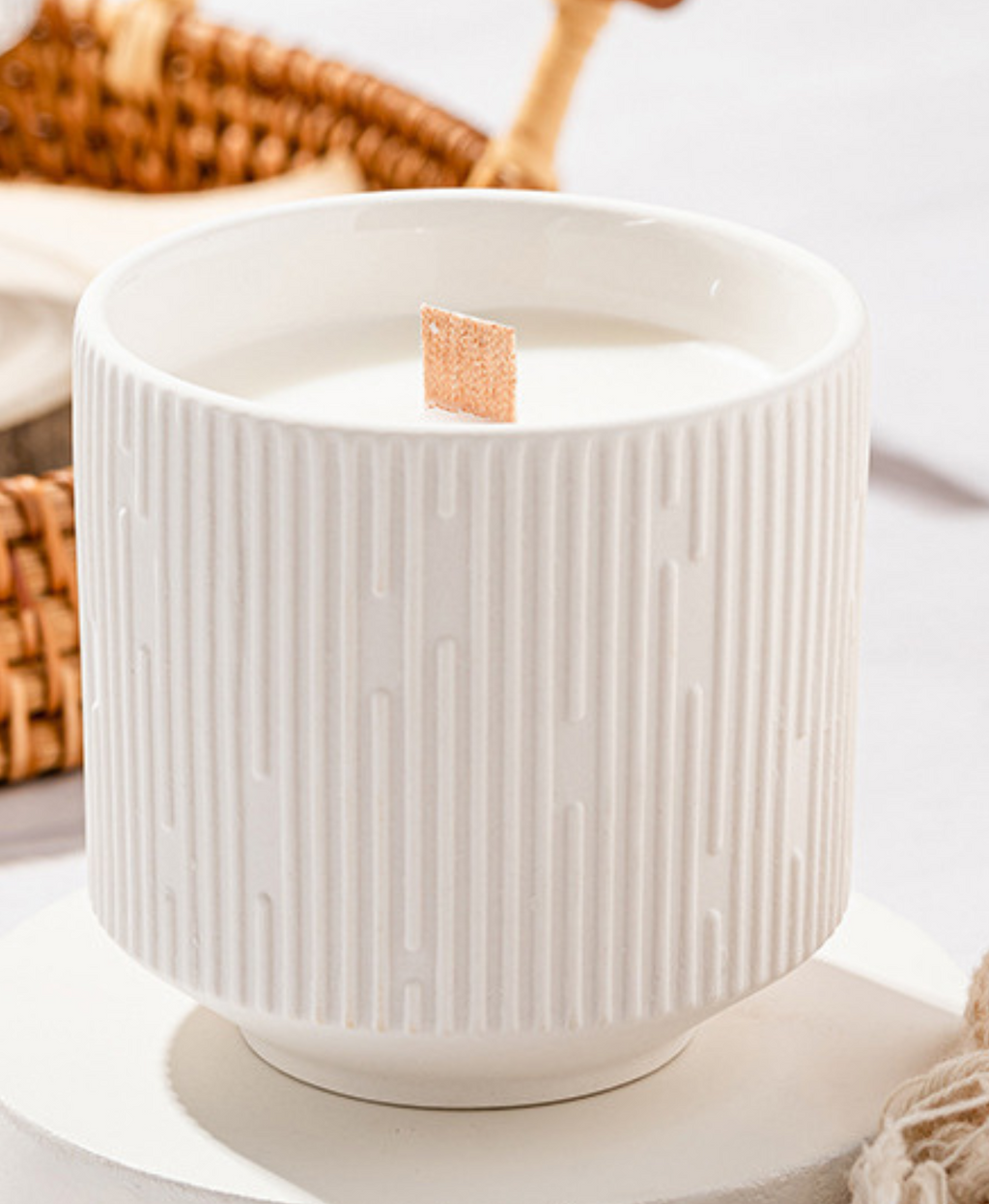 GIFTING INSPIRATION - White Contemporary Candle