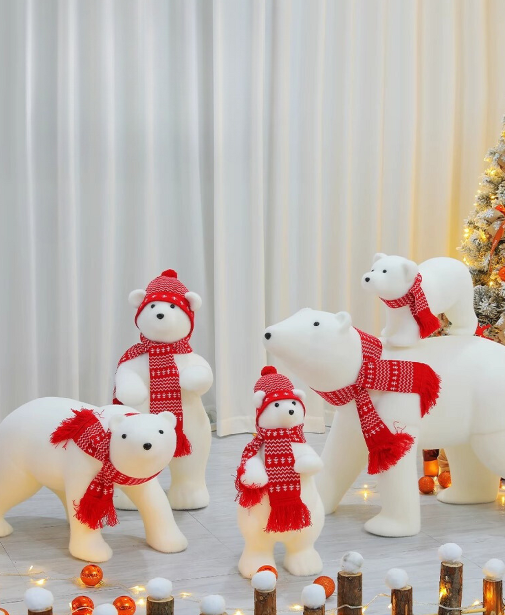 Polar Bear Christmas Ornament