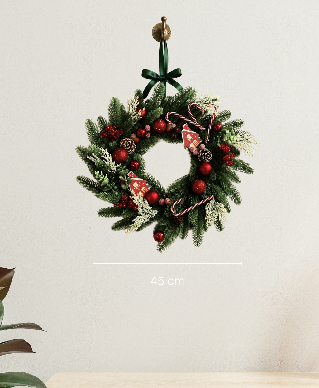 Snowberry Holiday Wreath