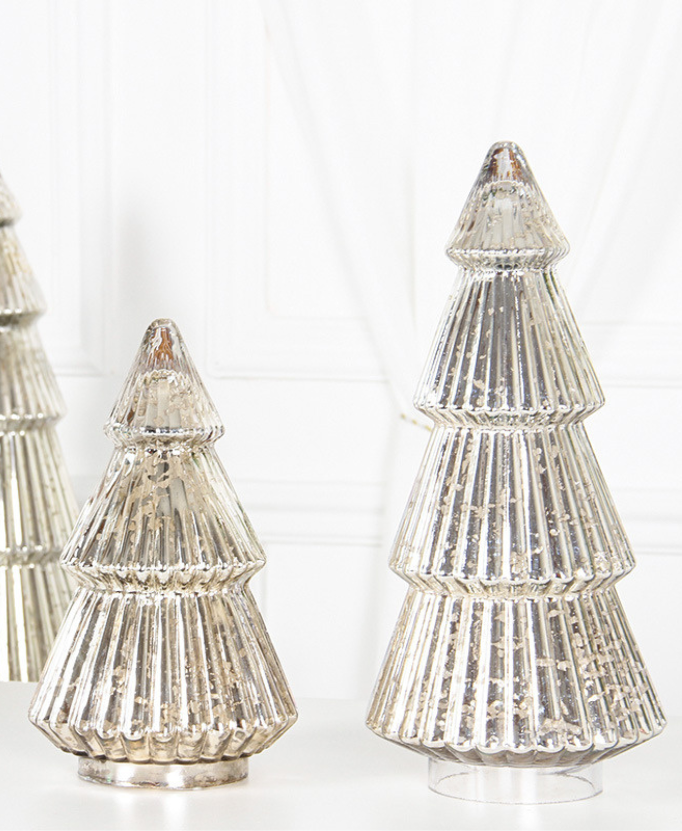 Radiance Glass Christmas Tree Light