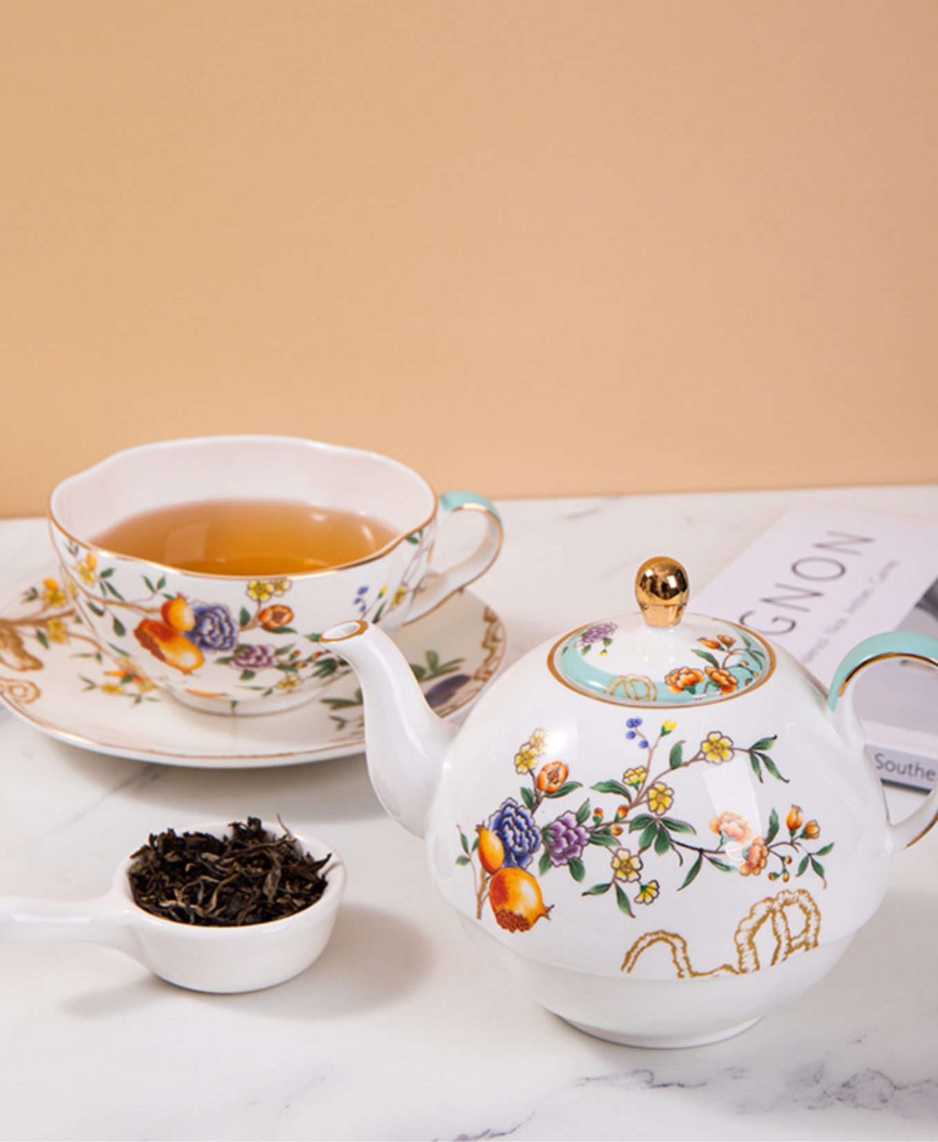 GIFTING INSPIRATION - Pomegranate Bloom Teapot