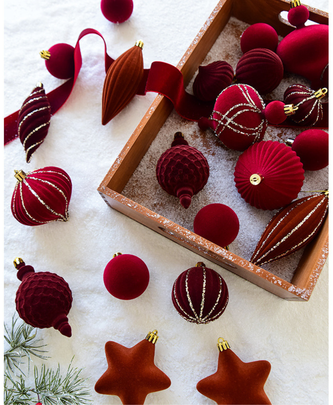 Velvet Ruby Ornament Set