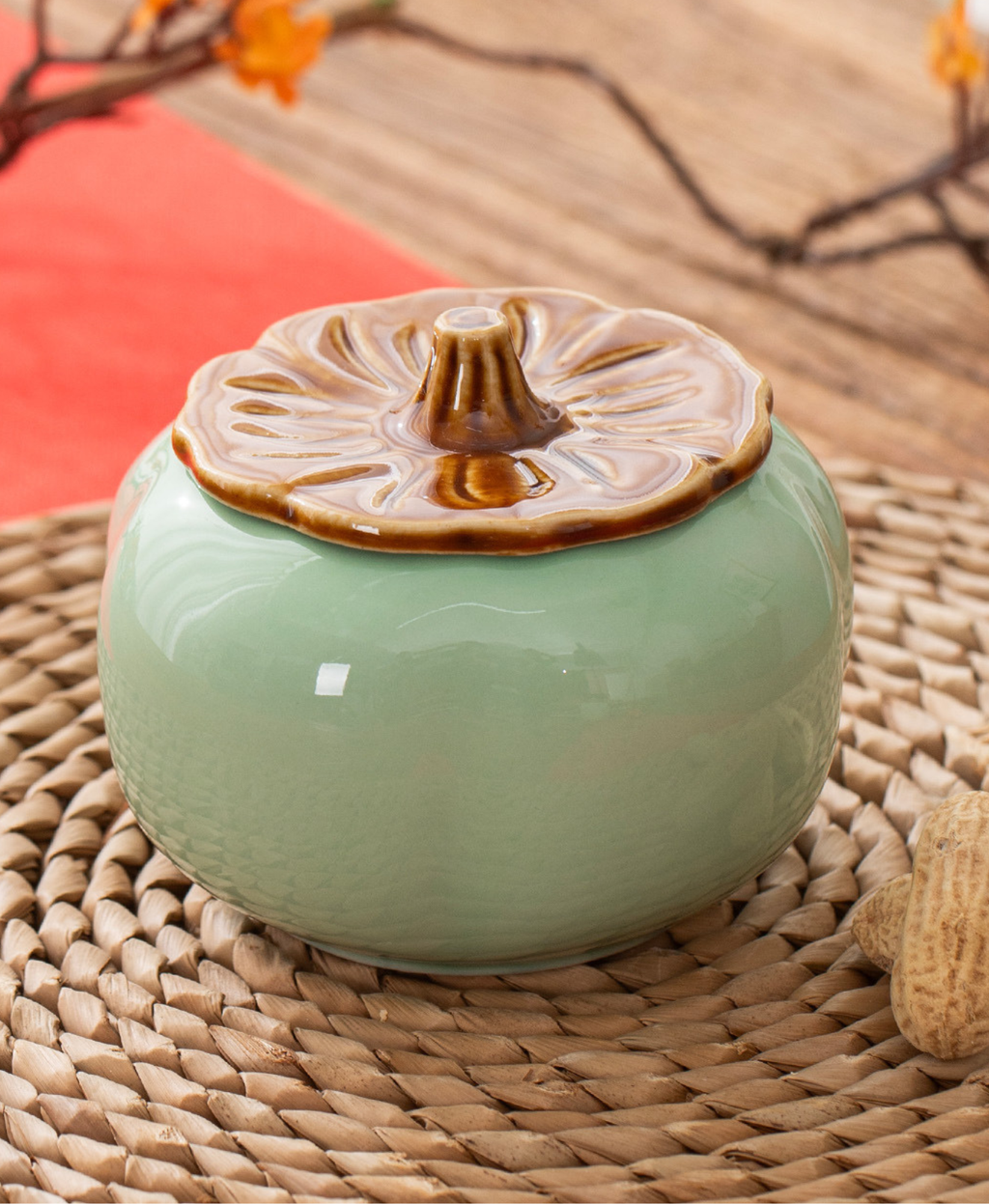 GIFTING INSPIRATION - Persimmon Auspicious Canister