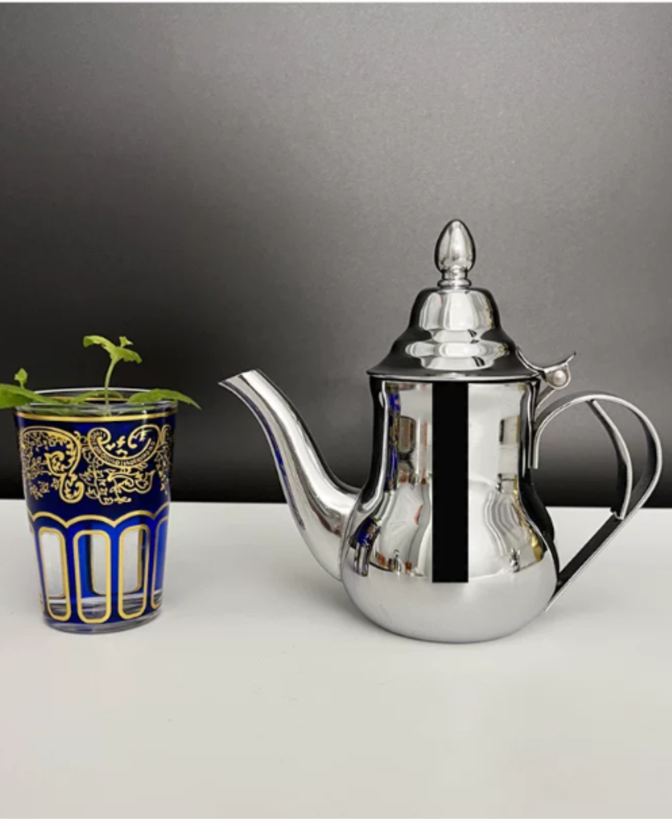 GIFTING INSPIRATION - Traditional Arabian Coffee Pot