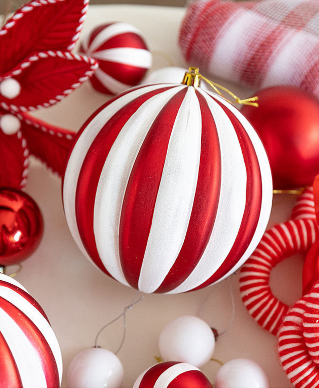 Red and White Christmas Charm Set