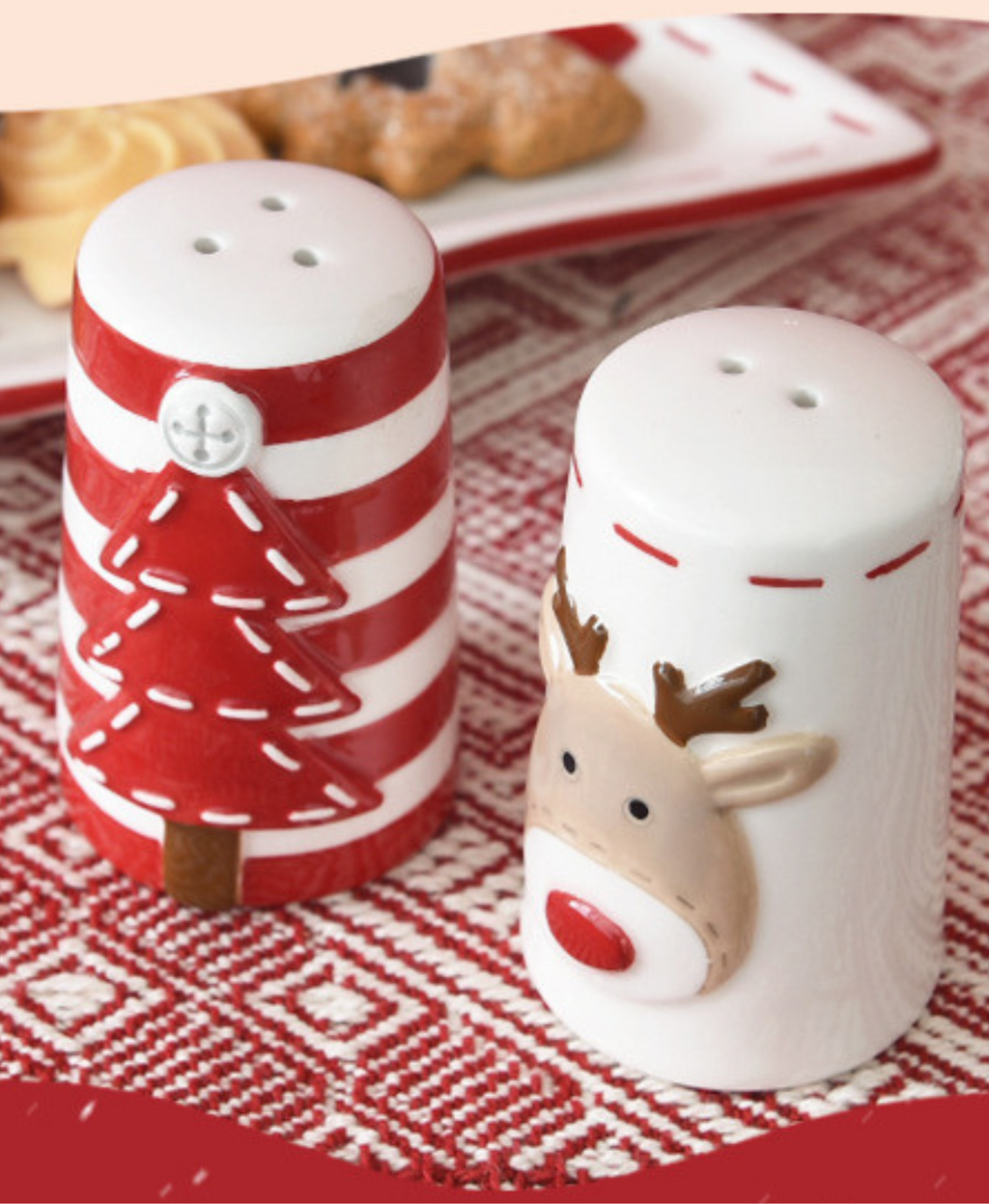 Reindeer Pines Salt & Pepper Set
