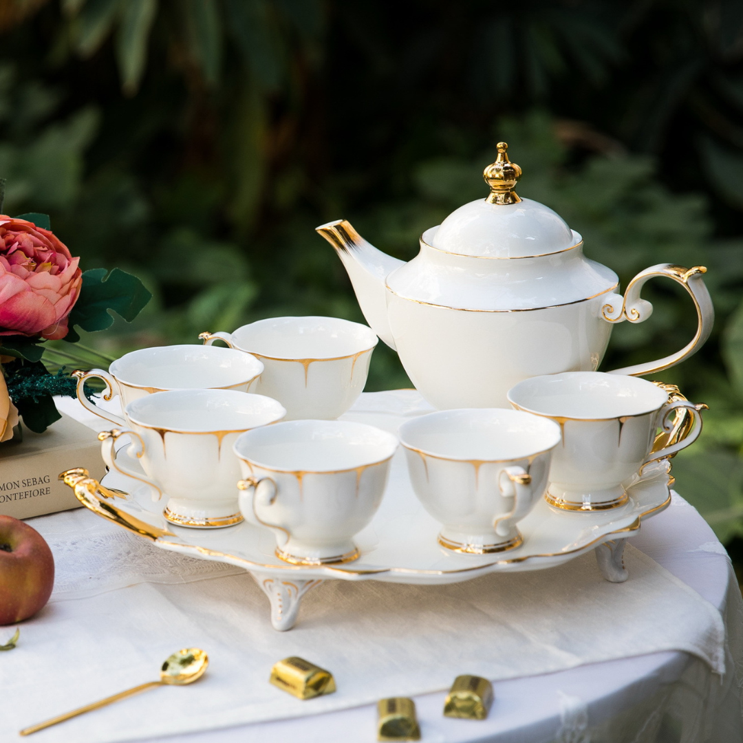 Bonjour Tea Set