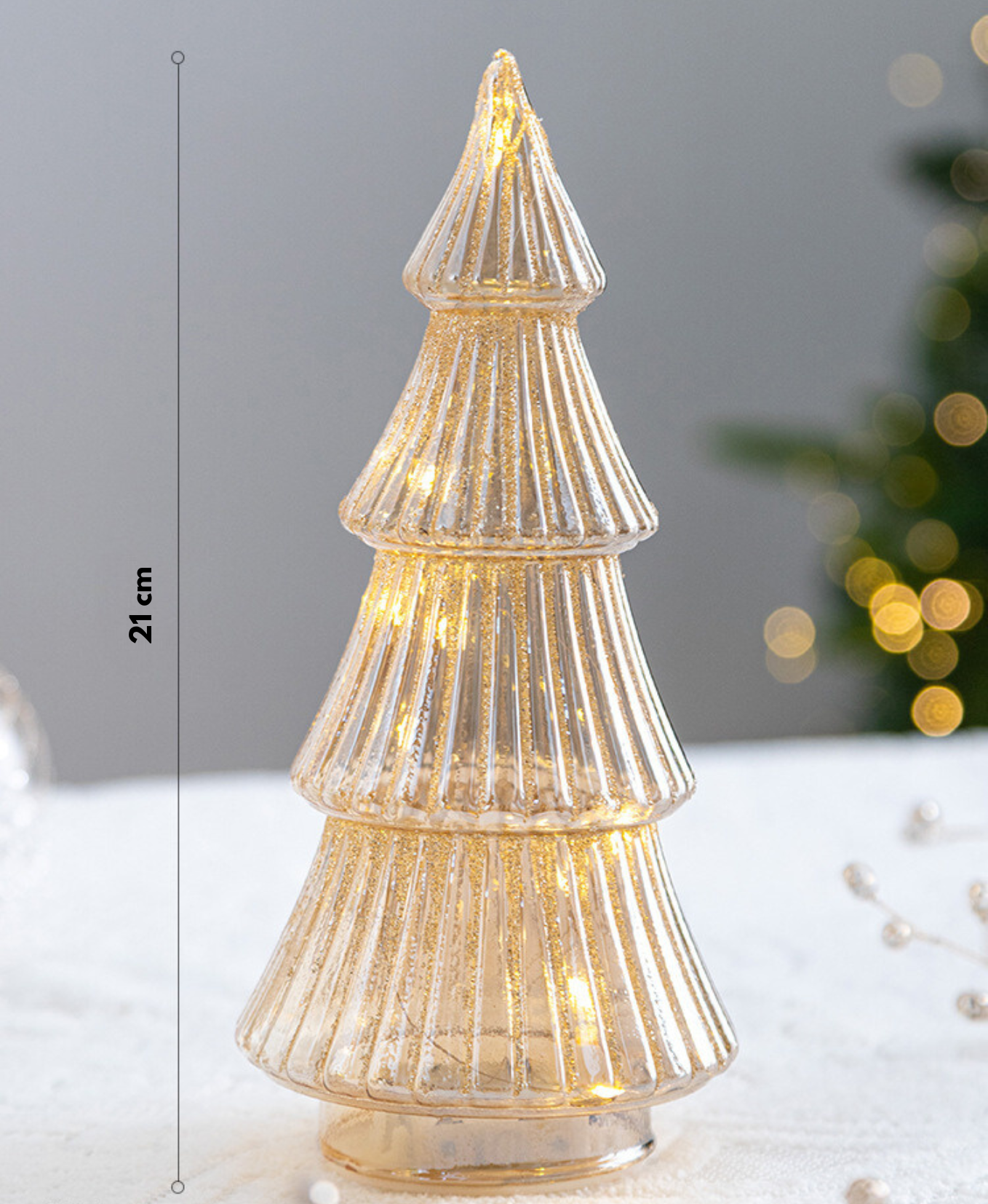 Gleaming Glass Christmas Tree Decoration
