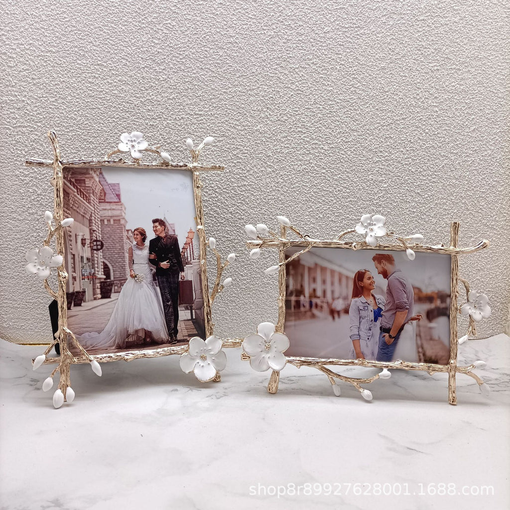GIFTING INSPIRATION - Sakura Picture Frame
