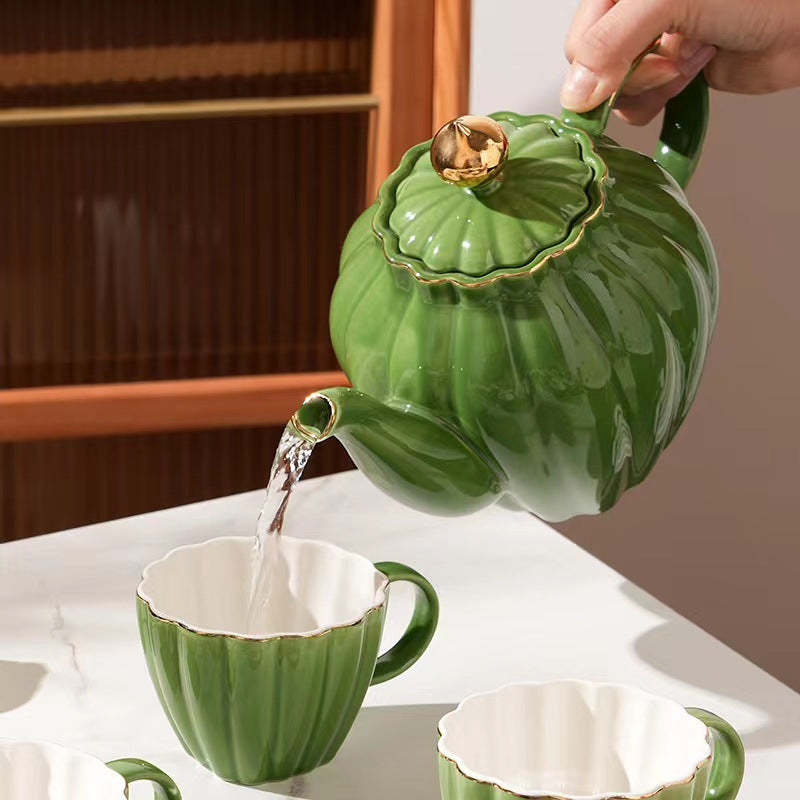 GIFTING INAPIRATION - Lily Tea Set