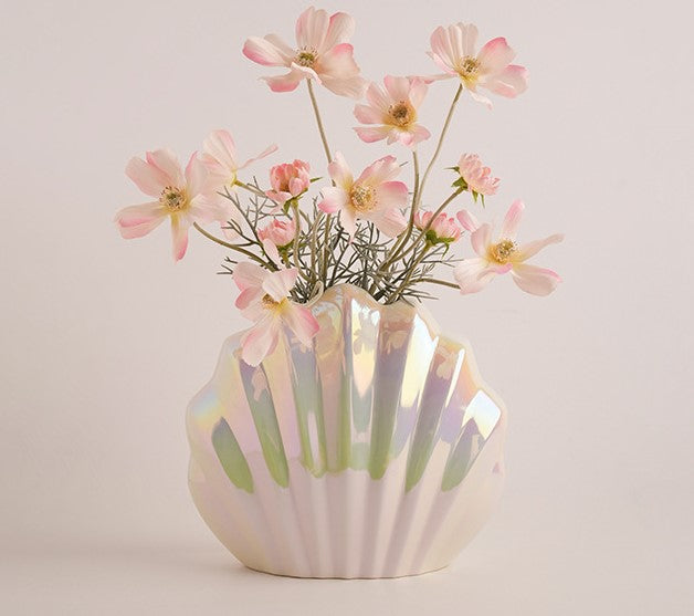Madeleine Shell Vase