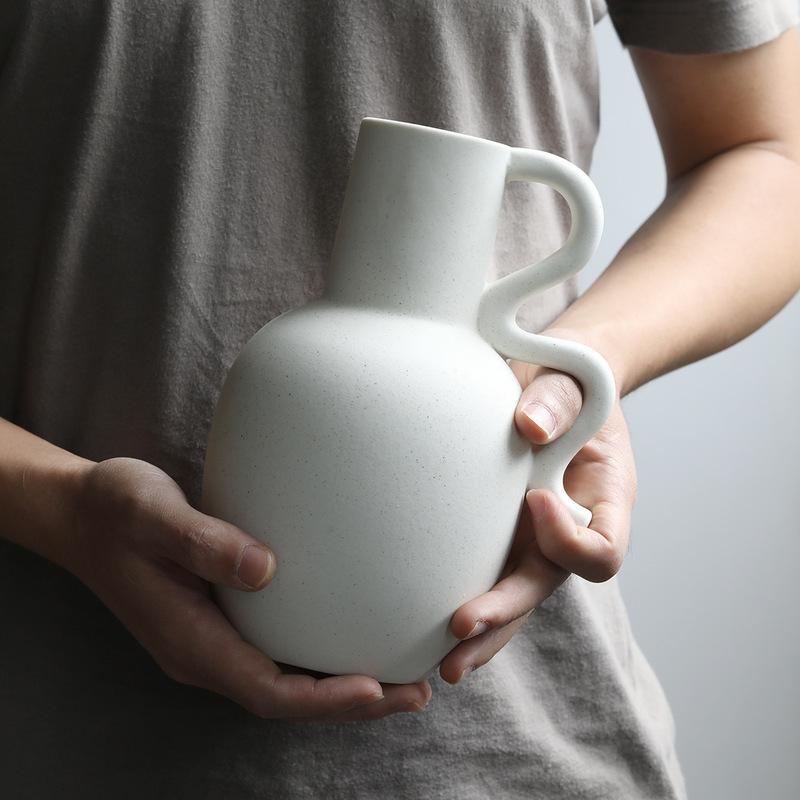 Delcy Ceramic Vase